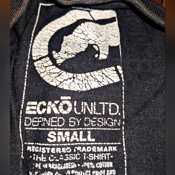 Ecko Unlimited 1972 T-shirt 🖤🤍 - Picture 3 of 4